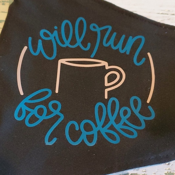 NWOT Face Mask - Picture 3 of 7